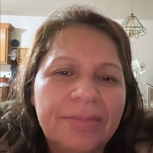Meet your Posher, Lorena